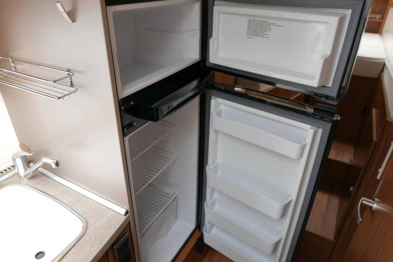 Hymer Exsis I 588 Bovenkastjes AL-KO 150 pk, LEVELSYSTEEM, 28