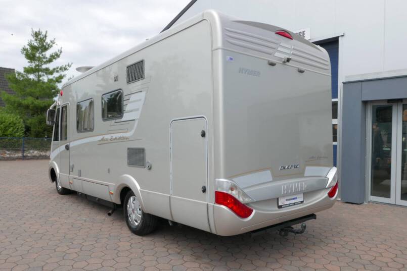 Hymer B 614 SL Star Edition Champagne, 3.0 158 PK, ruime indeling 5