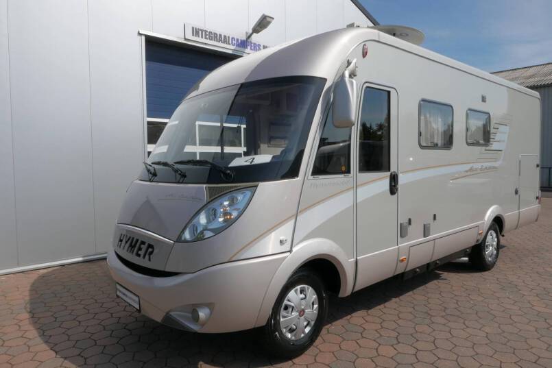 Hymer B 694 SL Star Edition 3.0 AUTOMAAT, bovenkastjes, levelsysteem 10