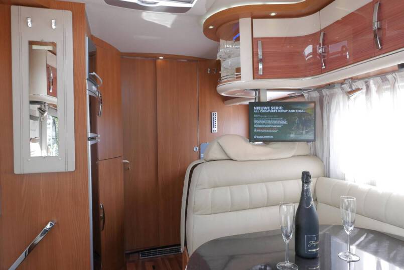 Hymer B 694 SL Star Edition 3.0 AUTOMAAT, bovenkastjes, levelsysteem 32