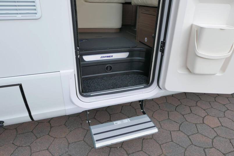 Hymer B-SL 704 SupremeLine AUTOMAAT, luchtvering, levelsysteem, airco 70