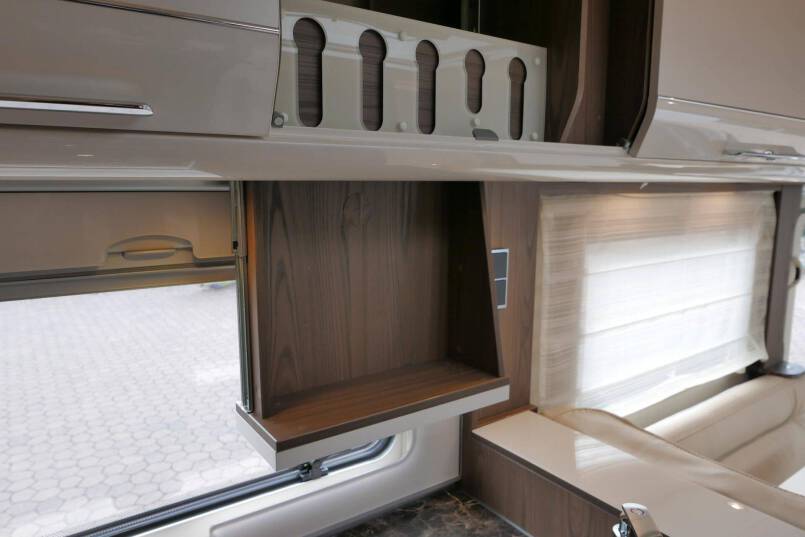 Hymer B-SL 704 SupremeLine AUTOMAAT, luchtvering, levelsysteem, airco 92