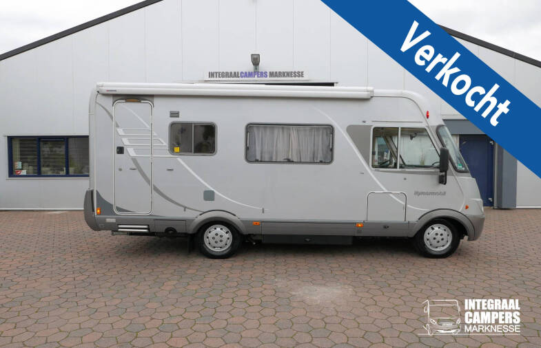 Hymer B 544 Élégance zilver zeer nette en ruime indeling