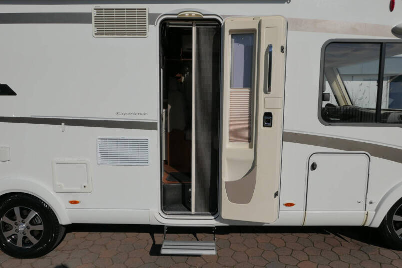 Hymer B 698 Experience 3.0 AUTOMAAT, AL-KO maxi 4500 kg 16