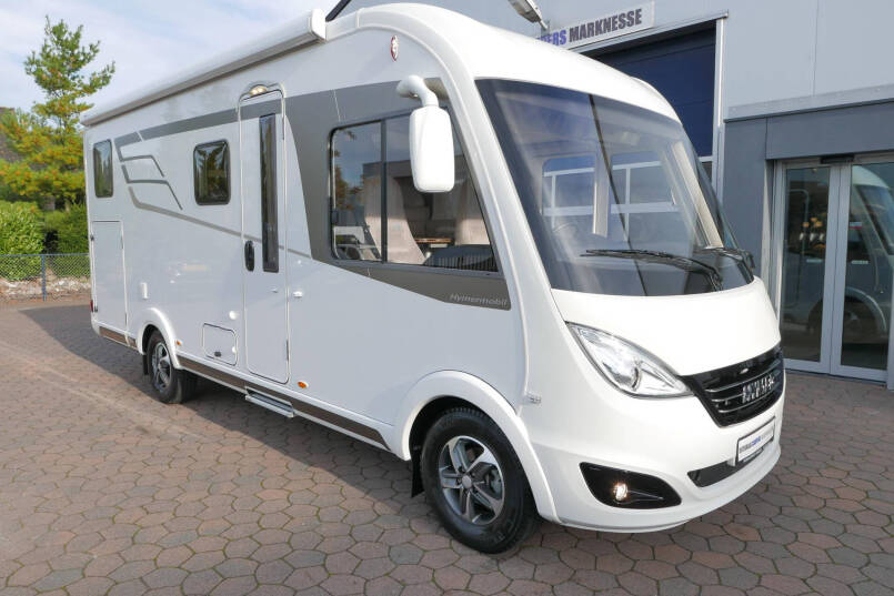 Hymer B 574 DL DynamicLine 150 pk AUTOMAAT, enkele bedden, airco 4