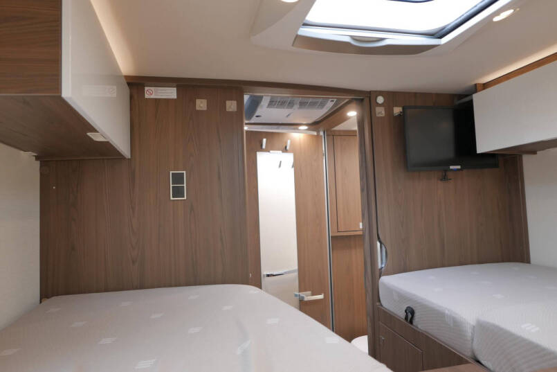 Hymer B ML-I 780 MasterLine 2022 | 9G AUTOMAAT | Lithium | Airco 49