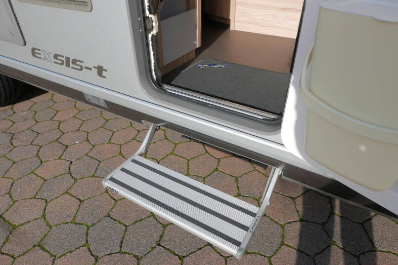 Hymer Exsis-T 678 Crystal zilver, enkele bedden, 150 pk 15