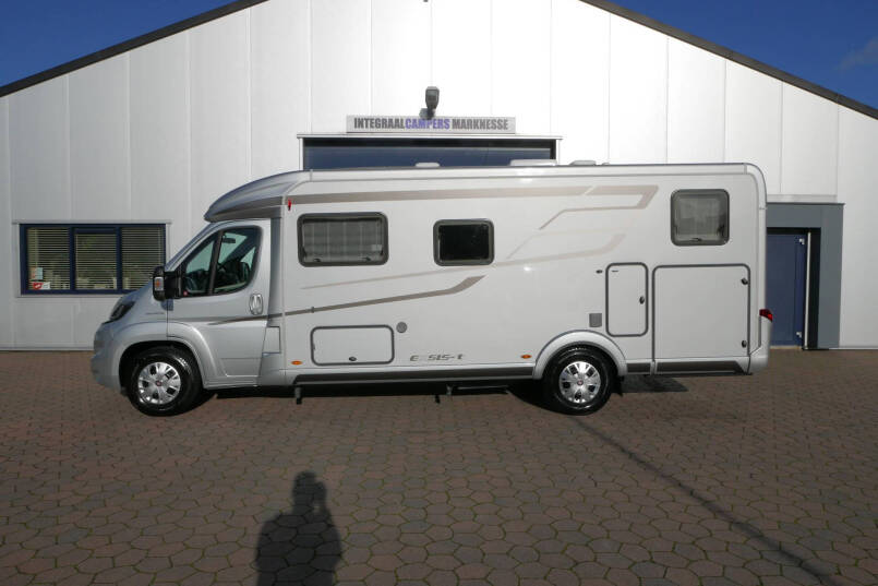 Hymer Exsis-T 678 Crystal zilver, enkele bedden, 150 pk 2