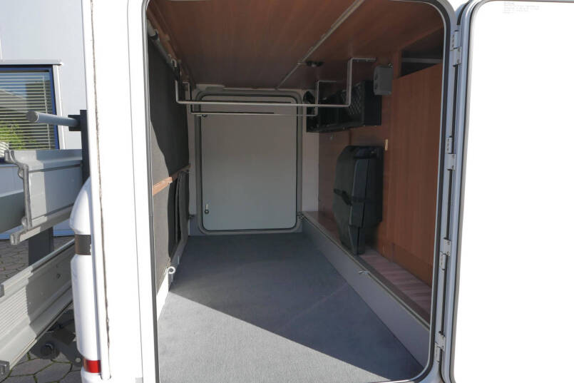 LMC Breezer V 646 G Enkele bedden | Garage | Schotel | 2015 13