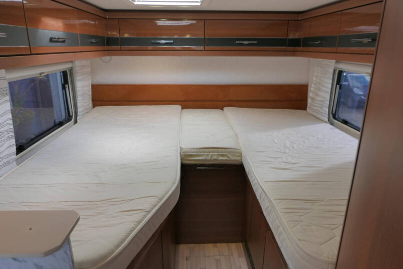 LMC Breezer V 646 G Enkele bedden | Garage | Schotel | 2015 31