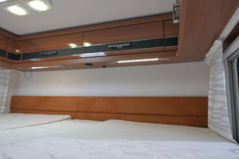 LMC Breezer V 646 G Enkele bedden | Garage | Schotel | 2015 33