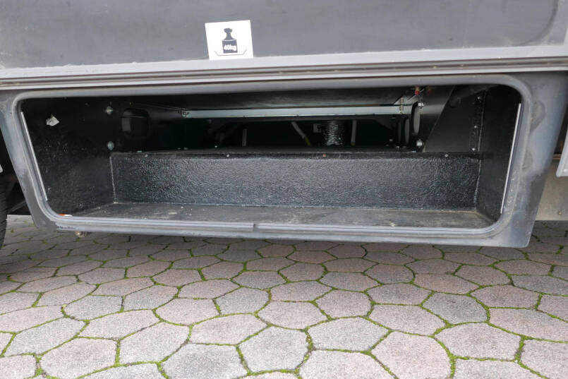 Hymer B 644 G bovenkastjes AL-KO chassis | 2 x airco | Dubbele bodem 9