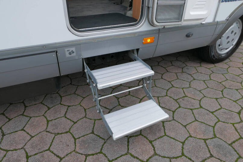 Hymer B 644 G bovenkastjes AL-KO chassis | 2 x airco | Dubbele bodem 14