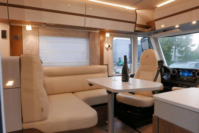 Hymer B-ML I 790 MasterLine | Bovenkastjes | Levelsysteem | Lithium 30