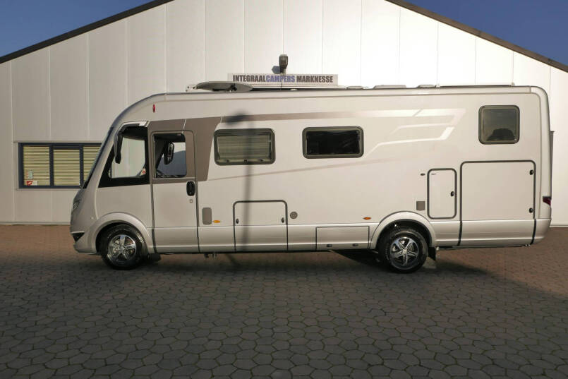 Hymer B-SL 704 SupremeLine | Bovenkastjes | 178 PK 9G Automaat | Levelsysteem | Luchtvering 2