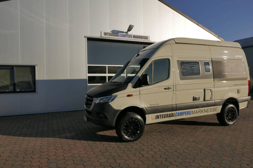 Hymer Grand Canyon S 4X4 | 190 pk Automaat | Hefdak | Lithium | Pastel steengrijs 50