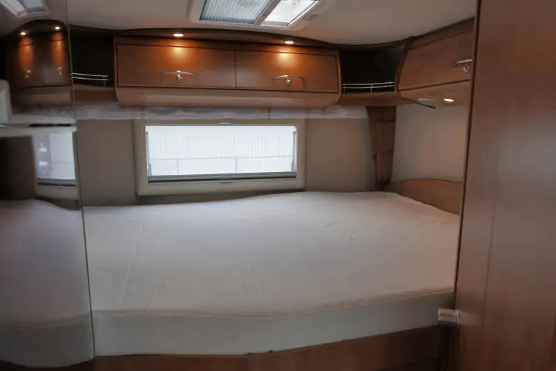 Carthago Chic C-Line 3.8 compact 4 persoons|grote garage|6.35 m 34
