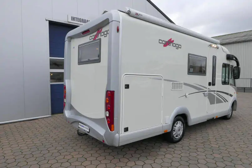 Carthago Chic C-Line 3.8 compact 4 persoons|grote garage|6.35 m 8
