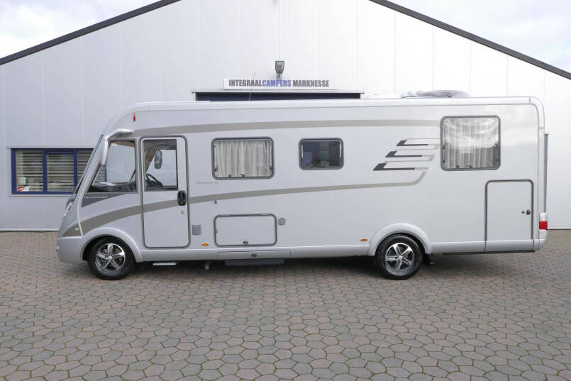 Hymer B 708 PL PremiumLine 180 pk Automaat | Levelsysteem | Queensbed | Omvormer 2