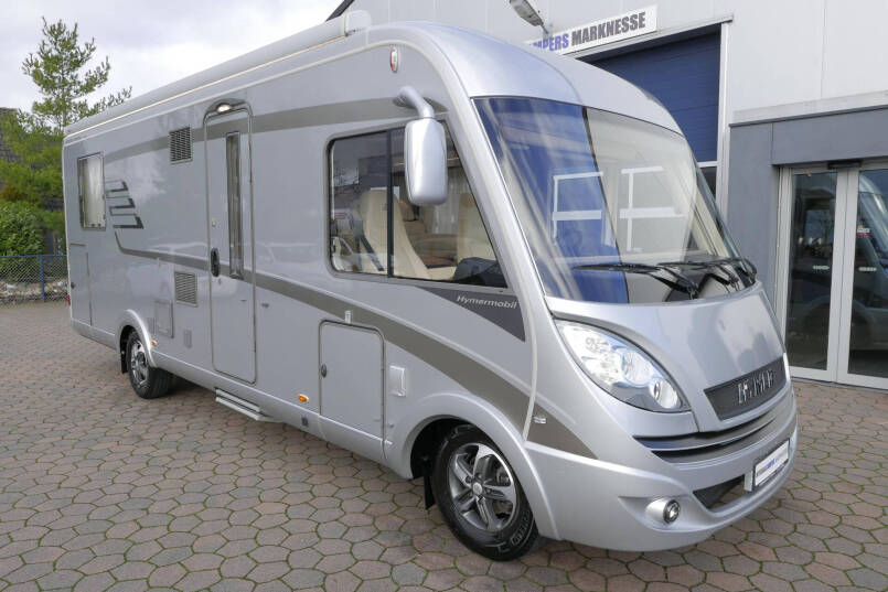 Hymer B 708 PL PremiumLine 180 pk Automaat | Levelsysteem | Queensbed | Omvormer 4