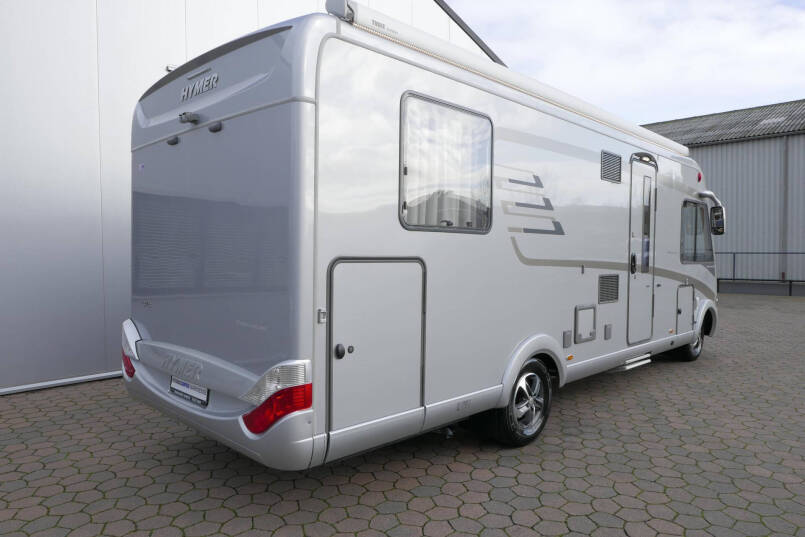 Hymer B 708 PL PremiumLine 180 pk Automaat | Levelsysteem | Queensbed | Omvormer 7