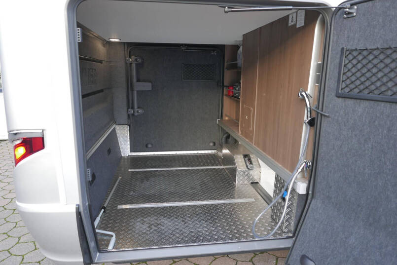 Hymer BML-I 780 MasterLine | Bovenkastjes | Levelsysteem | Lithium | Airco | 13