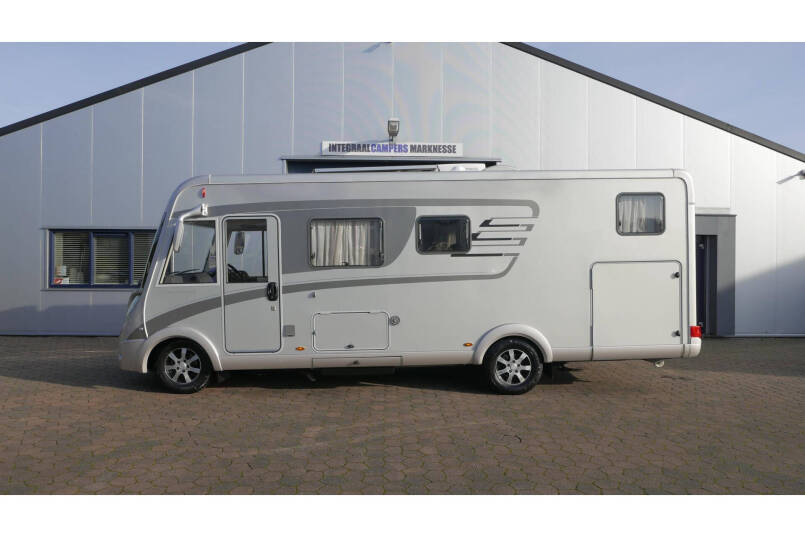 Hymer B 678 Champagne | 3.0 Automaat | Levelsysteem | Schotel | Zonnepanelen 2