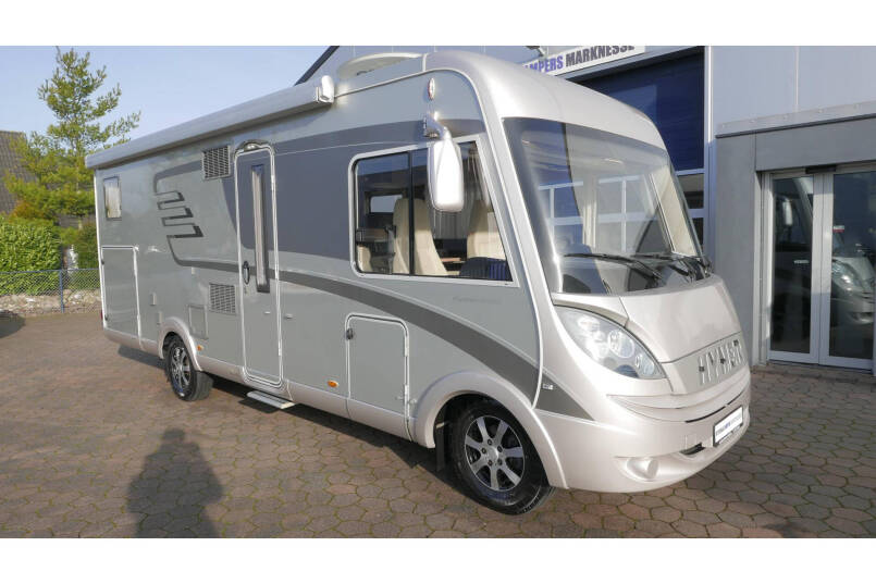 Hymer B 678 Champagne | 3.0 Automaat | Levelsysteem | Schotel | Zonnepanelen 4