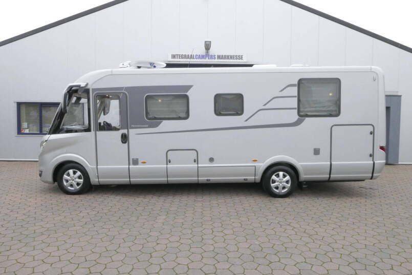 Hymer BML-I 790 MasterLine | Queensbed | Bovenkastjes | Mercedes | Levelsysteem | 2