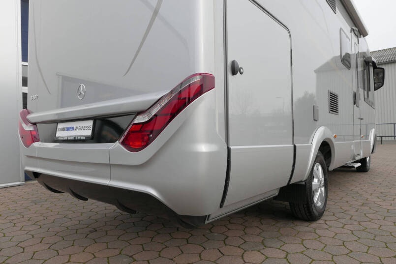 Hymer BMC-I 580 | 2022 | Bovenkatjes | 4430 kg |  XXL bed | 170 pk automaat | Mercedes-Benz | 9