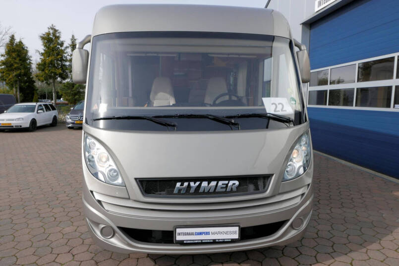 Hymer B 588 | Serra Grijs | Automaat | Levelsysteem | Lithium | Enkele bedden | 1