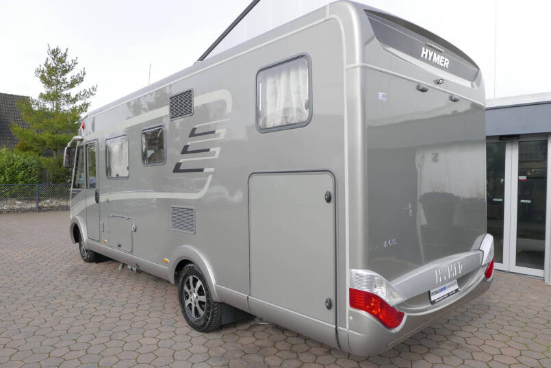 Hymer B 588 | Serra Grijs | Automaat | Levelsysteem | Lithium | Enkele bedden | 5