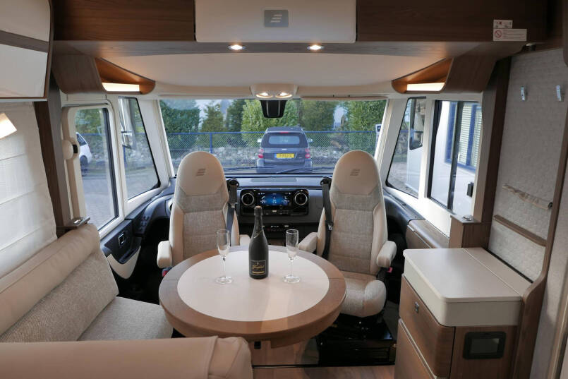 Hymer BML-I 780 MasterLine | 9G AUTOMAAT | Levelsysteem | Lithium | Airco | 27