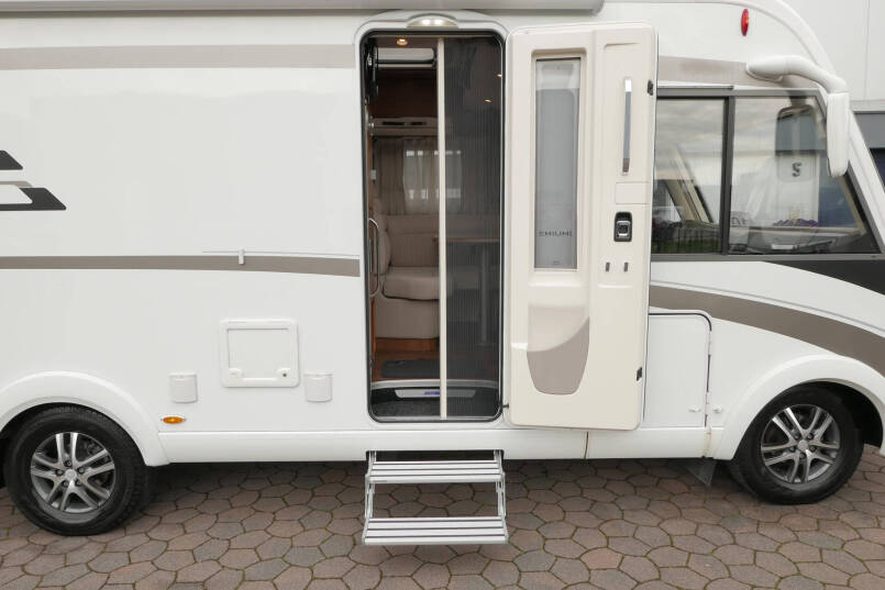 Hymer B 568 PL PremiumLine | 3.0 Automaat | Levelsysteem | Alde verwarming | Enkele bedden | 13