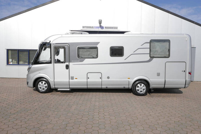 Hymer BML-I 790 MasterLine | Queensbed | Hefbed | Mercedes | Levelsysteem | 2