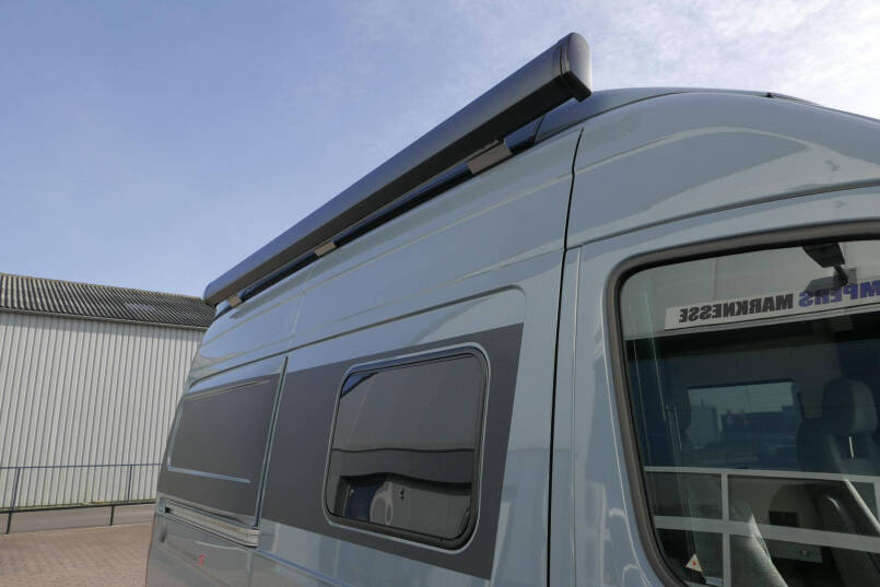 Hymer Grand canyon s 4x4 | 190 pk Automaat | Hefdak | LED | Trekhaak | 21