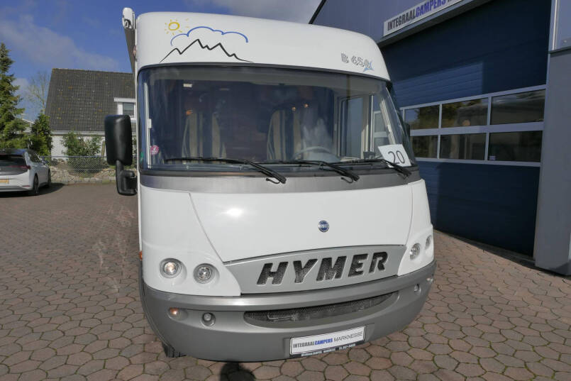 Hymer B 654 | Automaat | Frans bed | Hefbed | Airco | Ruime zit | 1