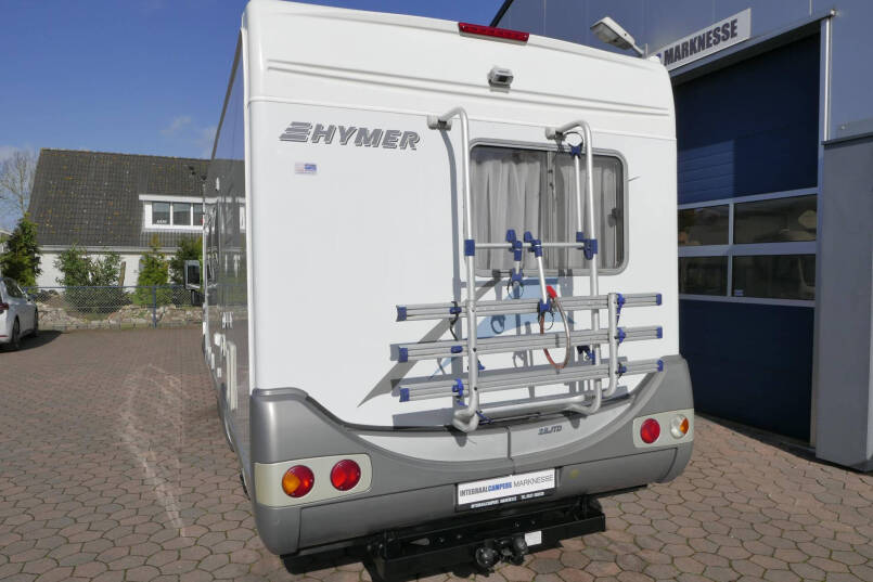 Hymer B 654 | Automaat | Frans bed | Hefbed | Airco | Ruime zit | 3