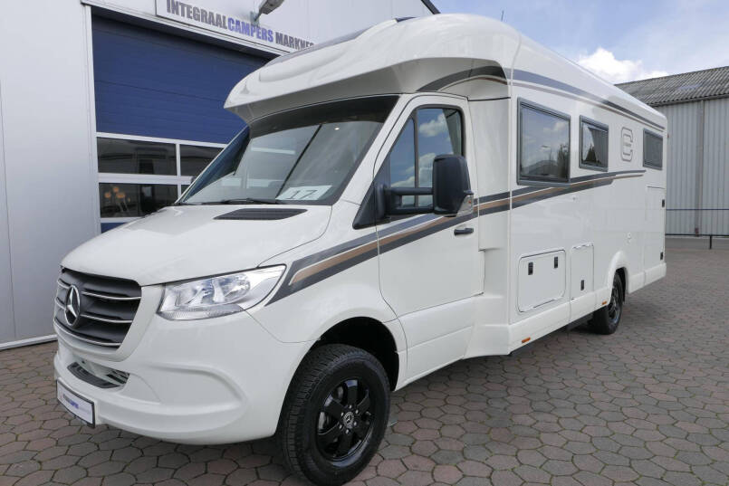 Carthago C-Tourer T 149 LE | Mercedes | 170 PK | Automaat | Levelsysteem | Enkele bedden | 11