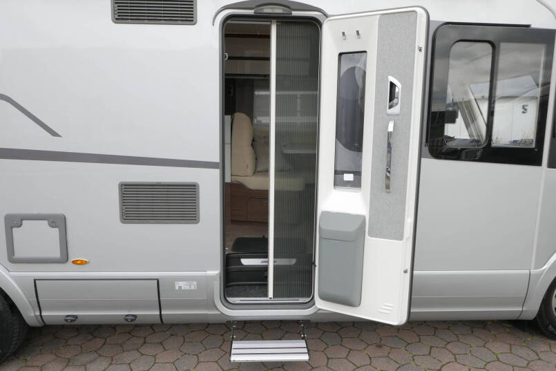 Hymer BML-I 780 MasterLine | Vol luchtvering | Levelsysteem | Lithium | Mercedes AL-KO | 13