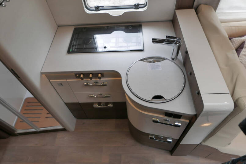 Hymer BML-I 780 MasterLine | Vol luchtvering | Levelsysteem | Lithium | Mercedes AL-KO | 28