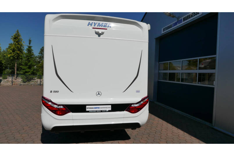 Hymer BMC-I 580 | Mercedes-Benz | 9G automaat | Enkele bedden | Levelsysteem | 3