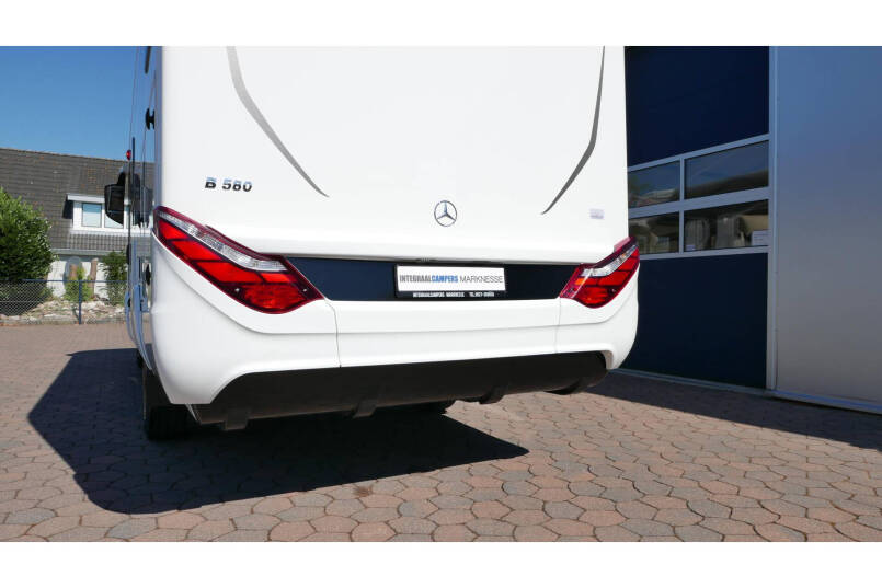 Hymer BMC-I 580 | Mercedes-Benz | 9G automaat | Enkele bedden | Levelsysteem | 7