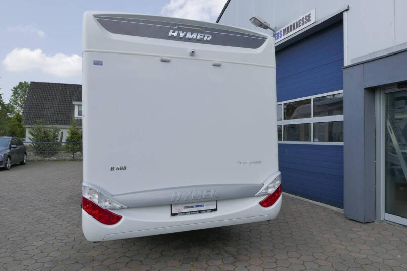 Hymer B 588 PL PremiumLine 180 pk Automaat | Levelsysteem | Enkele bedden | Hefbed | 3