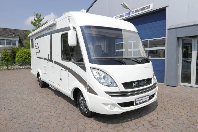 Hymer B 588 PL PremiumLine 180 pk Automaat | Levelsysteem | Enkele bedden | Hefbed | 4