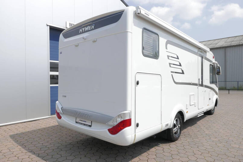 Hymer B 588 PL PremiumLine 180 pk Automaat | Levelsysteem | Enkele bedden | Hefbed | 7