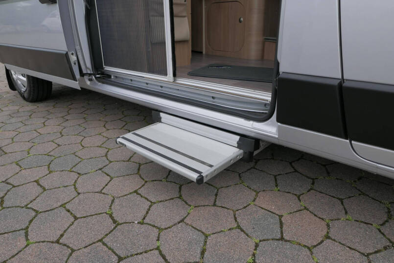 Adria Twin 600 spt | 2 x airco | Fietesendrager | Weinig km | 12