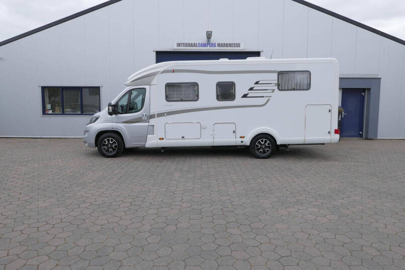 Hymer T 698 CL | AL-KO | Levelsysteem | LPG | Omvormer | Schotel | 2