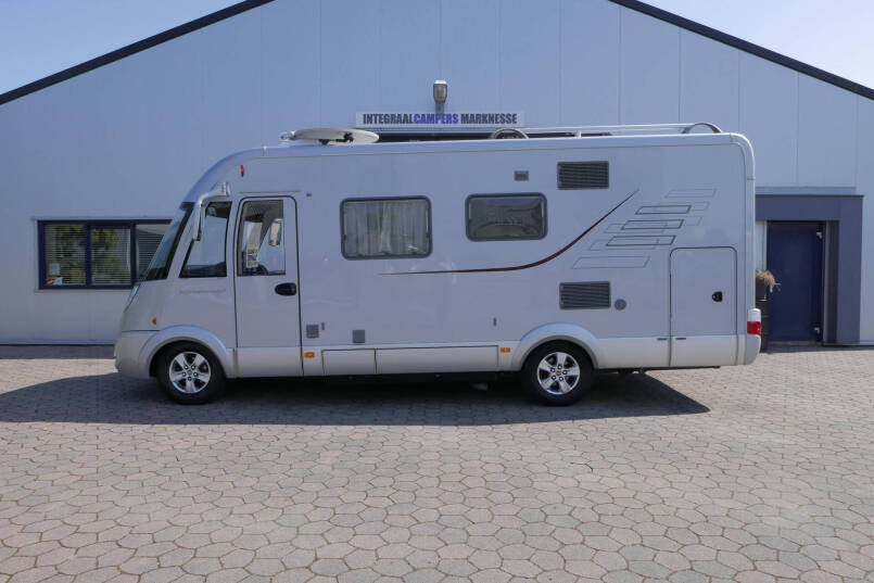 Hymer B 614 SL Elegance |  Bovenkastjes | 3.0 Automaat | Dubbele bodem | 2