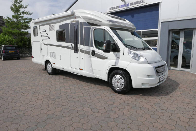 Hymer T 578 CL | Automaat | AL-KO maxi chassis | Enkele bedden | 4